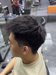 -米可造型烫发染发