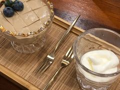 -Double cafe
