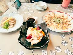 -穹六人间 people 6(岳阳路店)