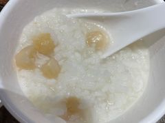 干贝粥底-日进一片海.生腌海鲜火锅.宵夜烧烤(三里屯总店)