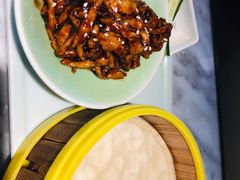 -小菜园新徽菜(宜兴八佰伴店)