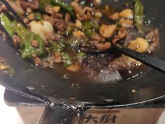 -费大厨辣椒炒肉(高铁吾悦广场店)