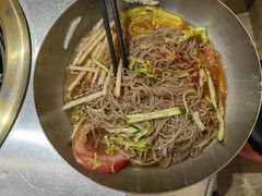 韩式八色拌冷面-烤路里·韩国品质自助烤肉(石路天虹4号店)