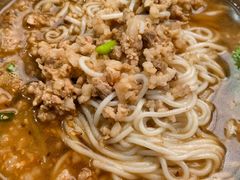 -正宗杨记普洱酸醋米线(总店)