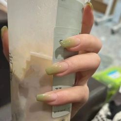 -斯馨·健康美甲美睫