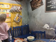 -马路边边麻辣烫联盟路店