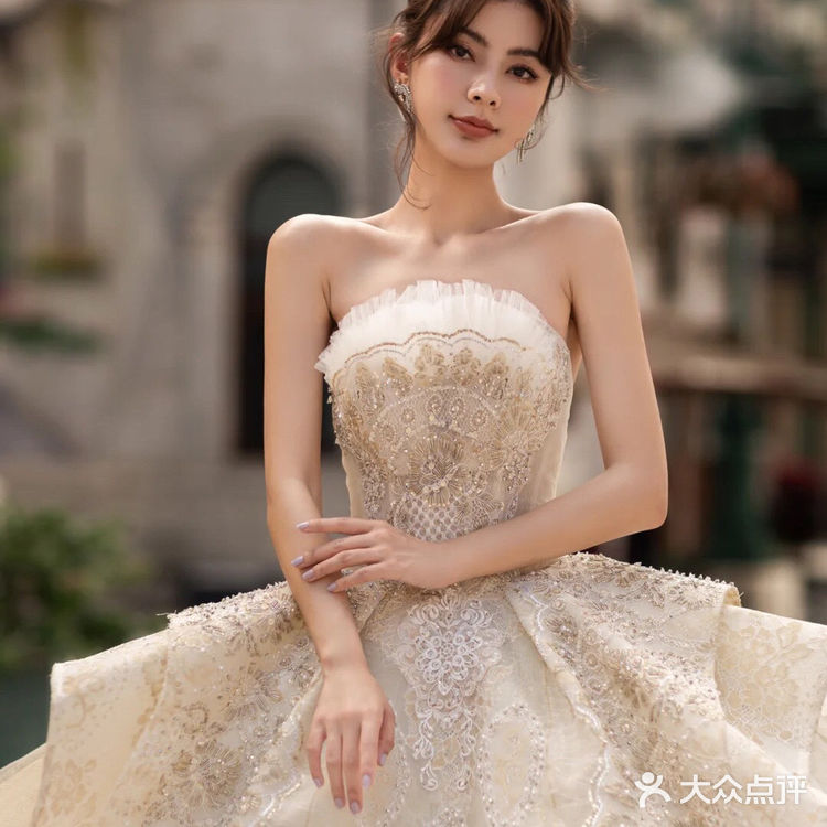 西安婚纱礼服｜气场全开的完美典范