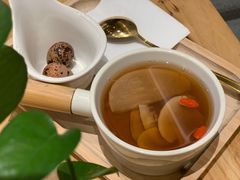 无花果海底椰雪梨汤-炖物24章·顺时轻养茶(黄龙店)