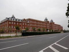 -上海惠灵顿外籍人员子女学校