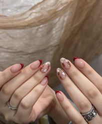 -桃色美甲沙龙