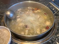 -一席地·本地鸡窝·杭帮鸡火锅(萧山银隆百货店)