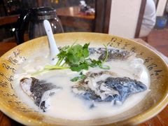 招牌鱼头汤-75幢私房菜馆