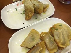 -小姜锅贴(凤凰街店)