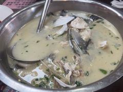 -雪湖煜辰鱼头老店(雪野湖店)