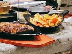 -破瓦寒窑·地摊烤羊排