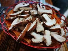 -阿婆情腊排骨火锅(金虹路店)