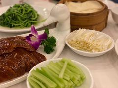 -九花山烤鸭店