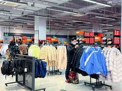 -王府井奥莱临潼小镇(临潼店)