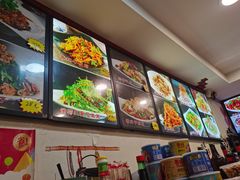 -巴大人熏酱小酒馆(峦翠园店)