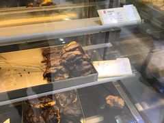 面包甜点陈列柜-上海哈尔滨食品厂(淮海中路店)