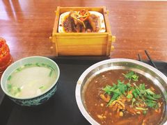 抱罗粉-小高后安粉餐厅(解放四路店)