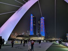 -南京眼步行桥