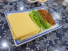 -八两八金·莱芜特色炒鸡(市南漳浦路店)