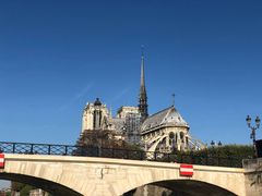 -Bateaux Mouches塞纳河游船