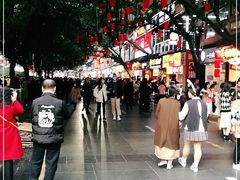 -八一路好吃街(雨田商务大厦店)