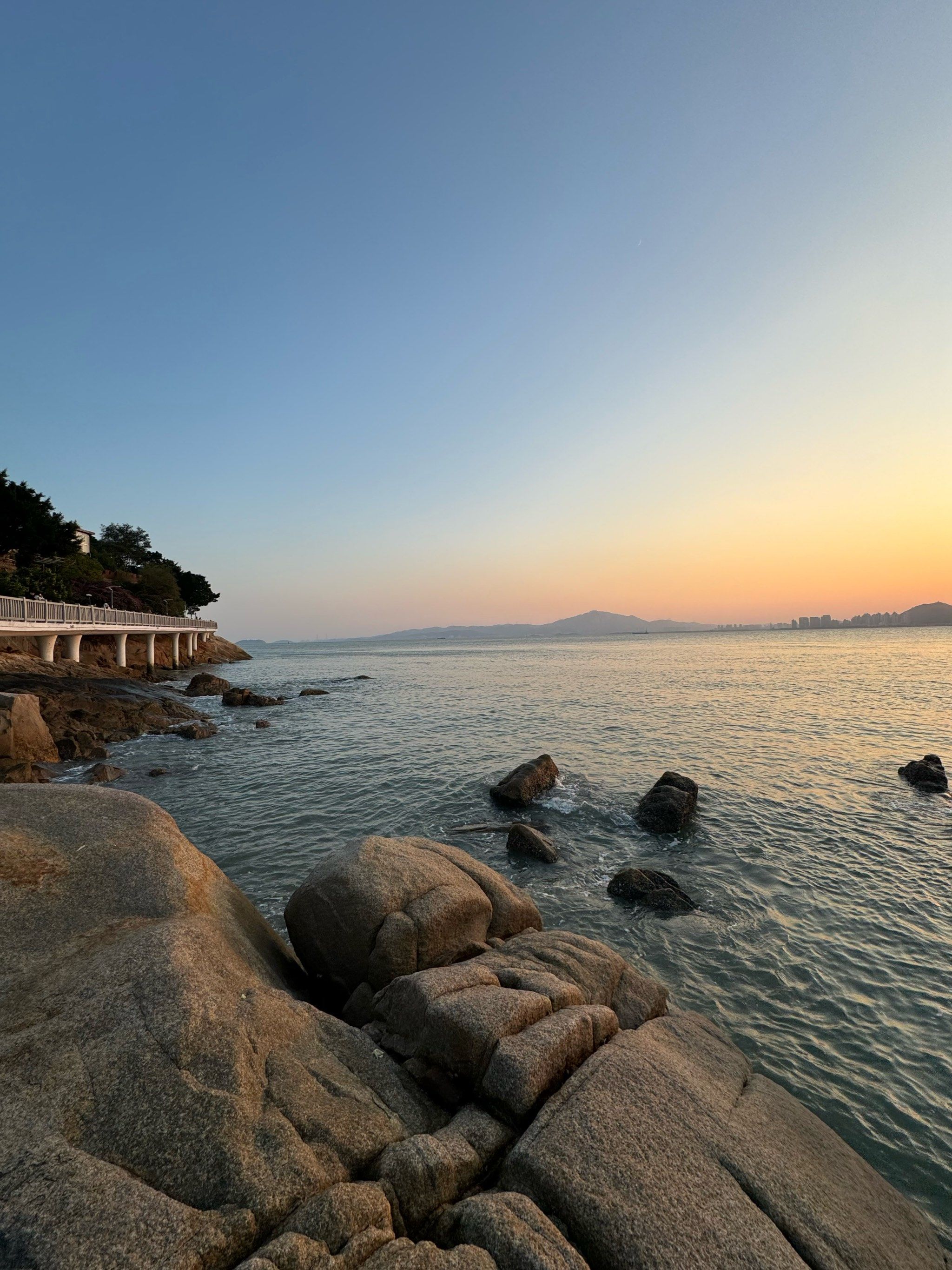 厦门超美海边 看日落 风景吹吹风真的很舒适