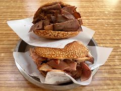 -老天桥酱肉烧饼夹肘子(天桥店)