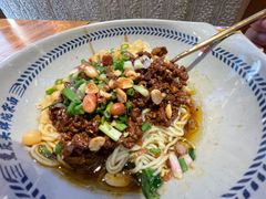 -呼啦面馆·头牌豌杂面(爱琴海店)