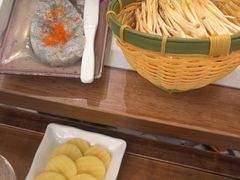 -喃喃椰·糟粕醋·椰子鸡火锅(七堡花园店)