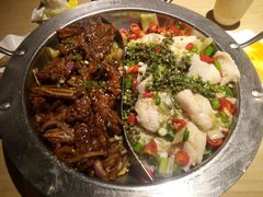 龙利鱼牛仔骨-小鱼小牛·鱼牛干锅·脆鱼火锅(世欧广场店)