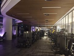 -黄金时代游泳健身云畔会所(绿地中心双子塔店)