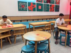 -塔斯汀中国汉堡(横岗志健广场店)