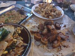 -六福烧烤酒馆(秦隆步行街店)