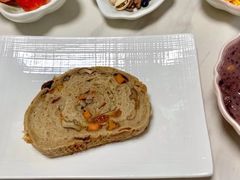 -好利来(上海虹桥新天地Lab主题店)