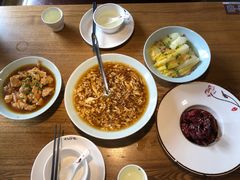-杭百味·大众精选杭帮菜(西湖音乐喷泉店)