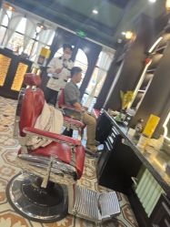 -豪帅男士理容馆