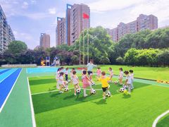 -上海闵行区阶梯吉美幼儿园