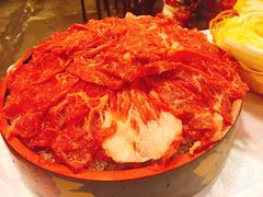 -鲜入围煮花胶鸡海鲜火锅