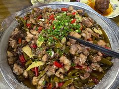 -大众跷脚牛肉馆·非遗传承单位(峨眉山店)