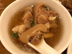 黄豆猪手汤-建国328 本帮小馆·面馆