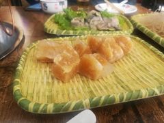 -老蜀铜火锅·酸菜脊骨·麻辣羊蝎子(热闹路店)