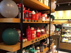 零售区-星巴克(广州东圃天银店)