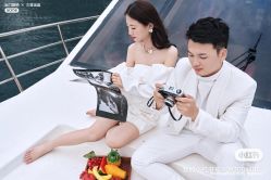 -角色婚纱摄影(中心店)