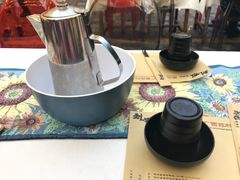 -刘姐啤酒鱼民族演艺餐厅(西街总店)