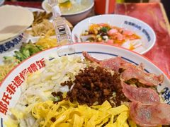 -怪噜范·老贵阳街头名小吃(鸿通城店)