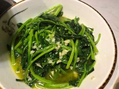 干锅菠菜-蛙蛙叫干锅年代(簋街总店)
